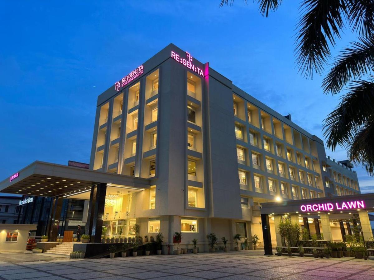 Regenta Dehradun By Royal Orchid Hotels Limited Exterior foto